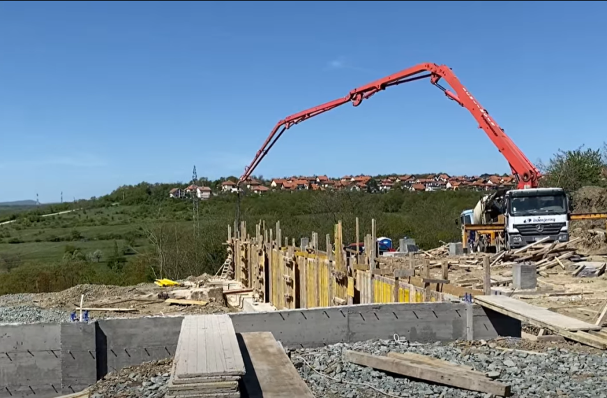 Бор: У току радови на изградњи спортског комплекса у насељу Металург