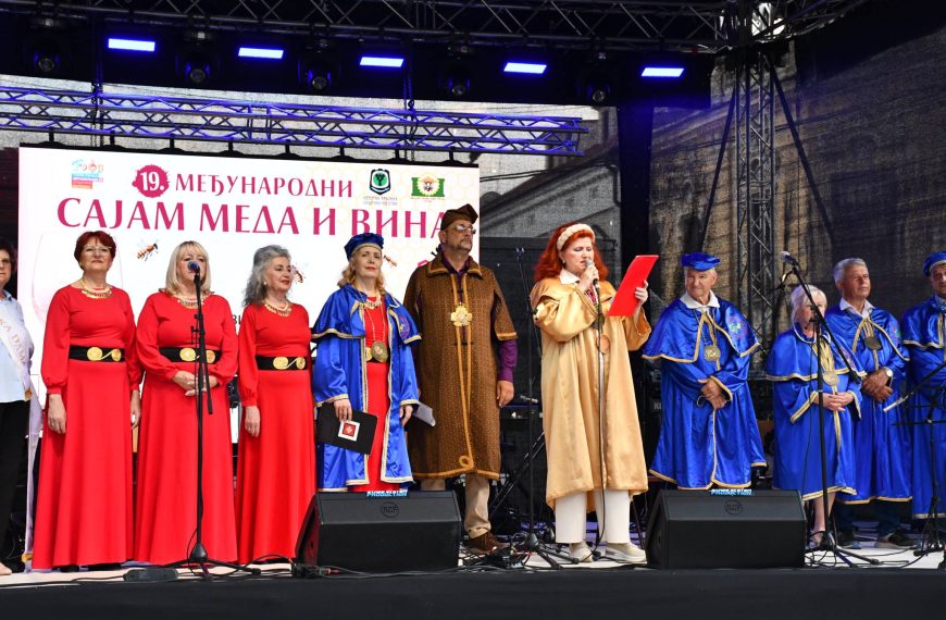 Отворен 19. Међународи сајам меда и вина „Они виде мед и вино“